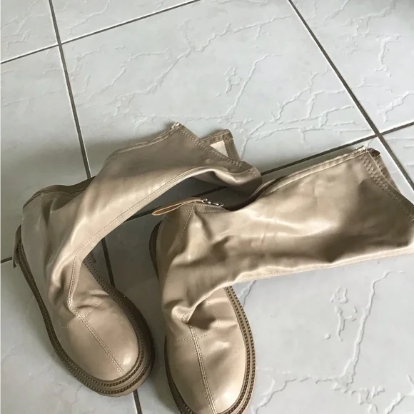 Knee-High Boots - Picture 6 of 6